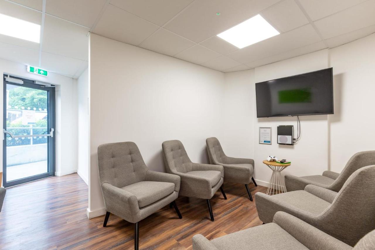 Ensuite Bedrooms With Shared Kitchen At Hollingbury House In Brighton Exteriör bild